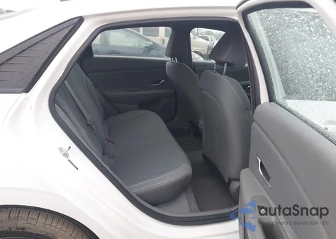 2023 Hyundai Elantra Sel z USA, uszkodzony, nr VIN 5NPLM4AG7PH100467